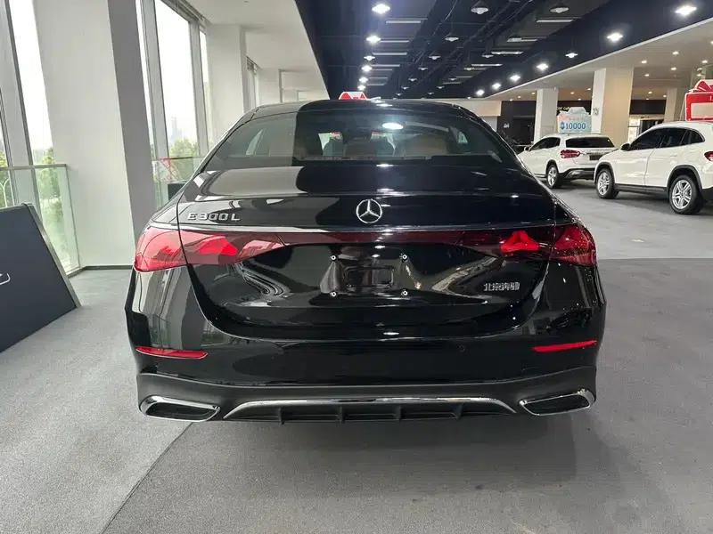 Mercedes-Benz E-Class 2024 E 300 L Fashion Sport Sedan — миниатюра 5