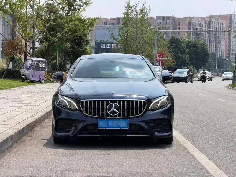 Mercedes-Benz E-Class (Imported) 2020 E 260 Coupe — миниатюра 2
