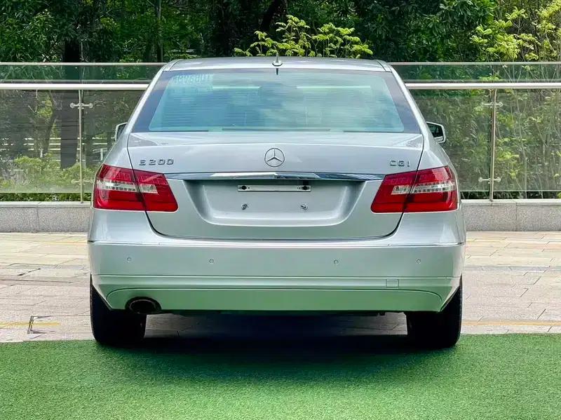 Mercedes-Benz E-Class (Imported) 2010 E 200 CGI Elegance — миниатюра 3
