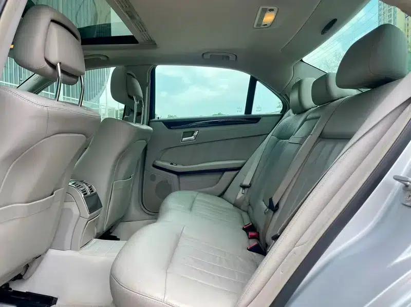 Mercedes-Benz E-Class (Imported) 2010 E 200 CGI Elegance — миниатюра 8