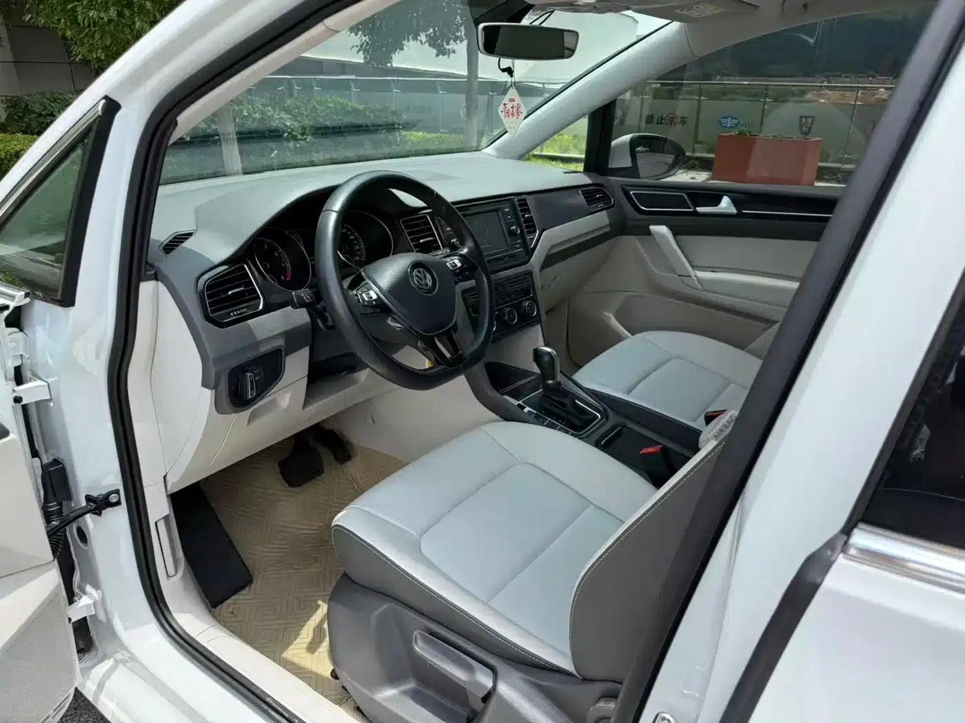 Golf Sportsvan 2019 280TSI Automatic Curiosity Edition (China VI Emission Standard) — миниатюра 16