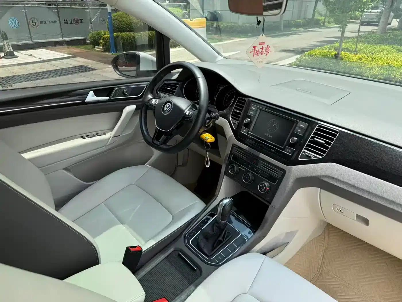 Golf Sportsvan 2019 280TSI Automatic Curiosity Edition (China VI Emission Standard) — миниатюра 24