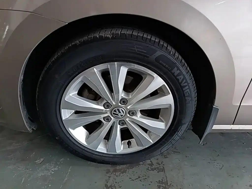 Golf Sportsvan 2016 230TSI Automatic Entry-Level Model — миниатюра 23