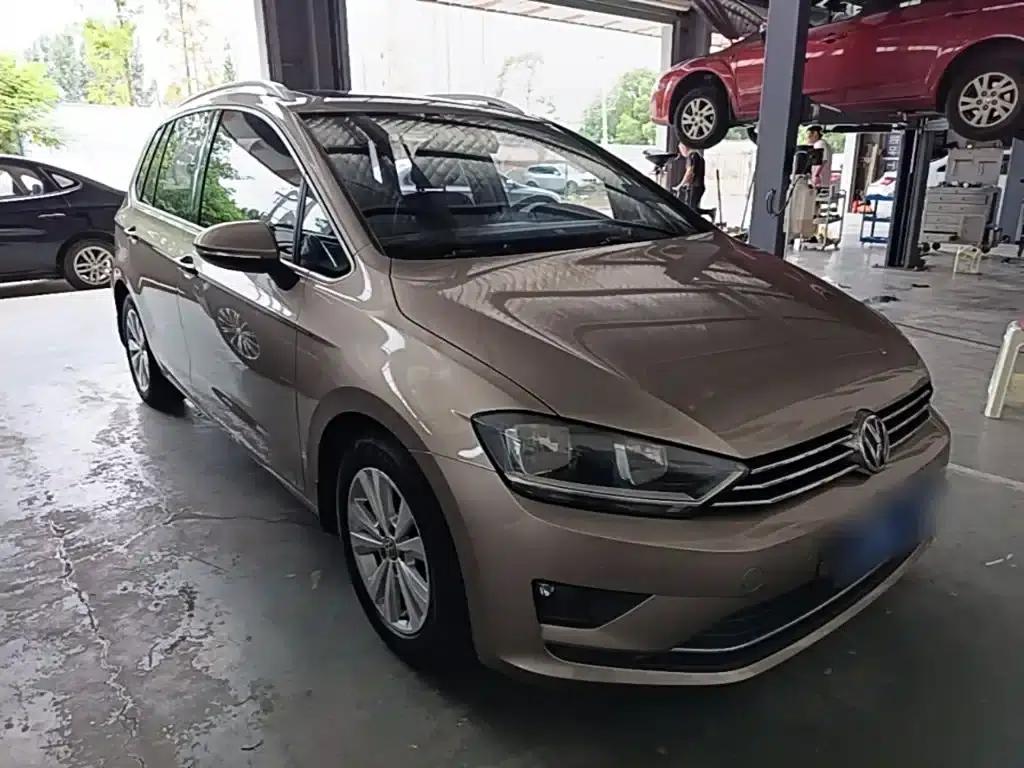 Golf Sportsvan 2016 230TSI Automatic Entry-Level Model — миниатюра 4
