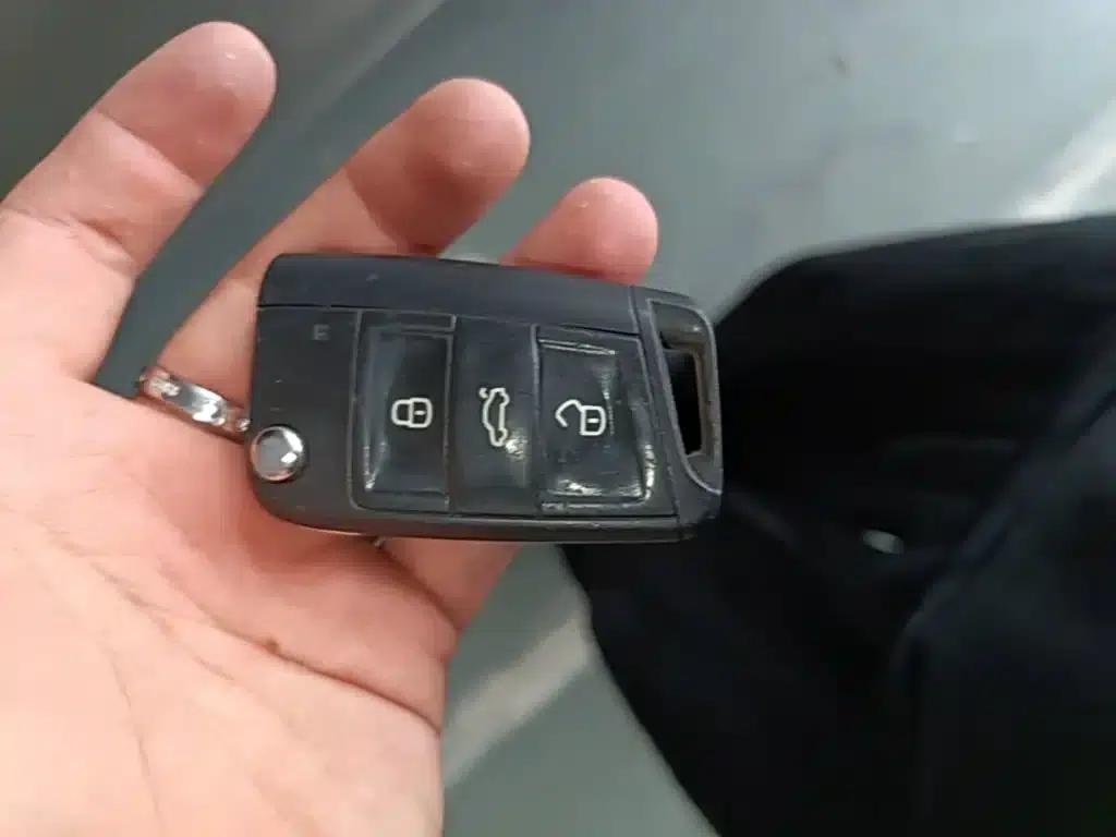 Golf Sportsvan 2016 230TSI Automatic Entry-Level Model — миниатюра 9