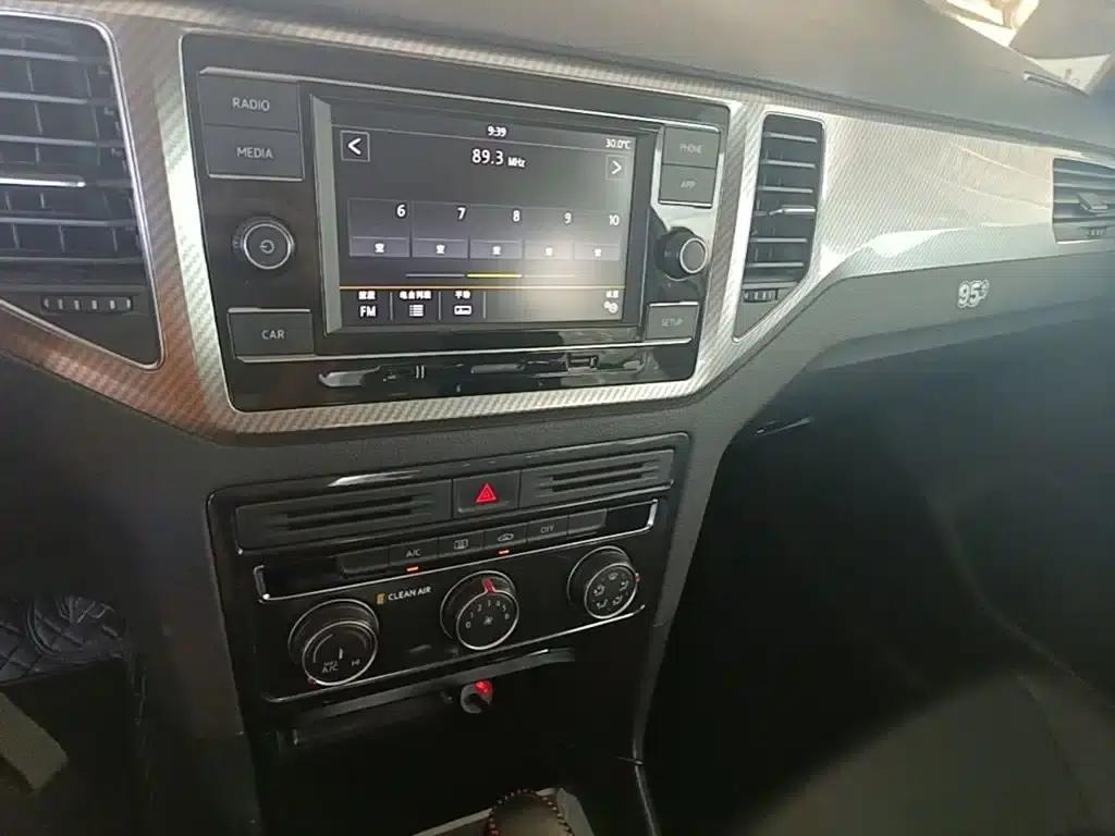 Golf Sportsvan 2019 280TSI Automatic Curiosity Edition (China V Emission Standard) — миниатюра 13