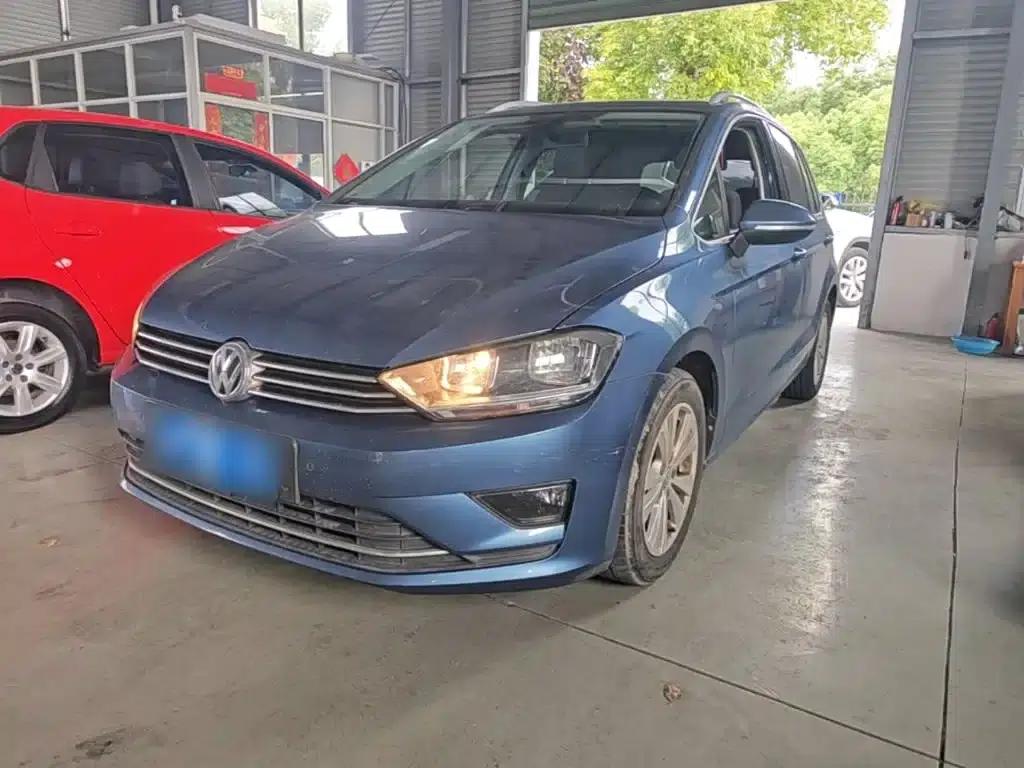 Golf Sportsvan 2016 230TSI Automatic Entry-Level Model — миниатюра 1