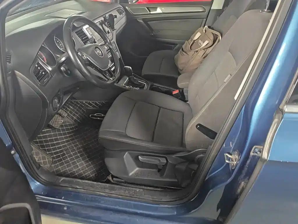 Golf Sportsvan 2016 230TSI Automatic Entry-Level Model — миниатюра 15