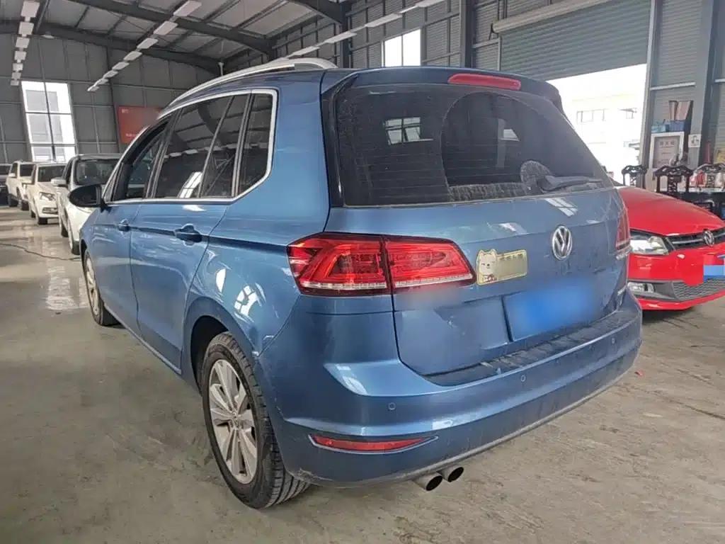Golf Sportsvan 2016 230TSI Automatic Entry-Level Model — миниатюра 5
