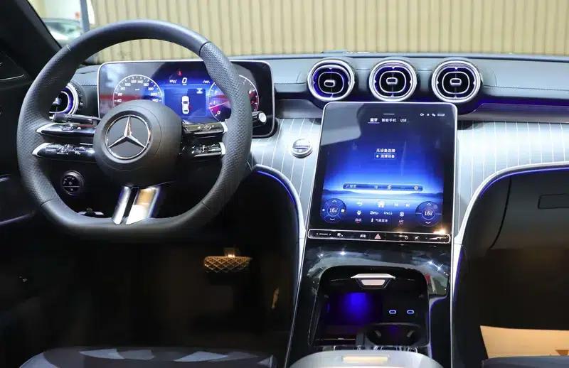 Mercedes-Benz C-Class 2026 C 260 L Sport Sedan Special Edition — миниатюра 14