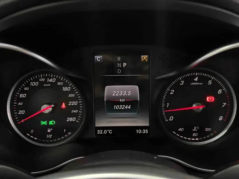 2017 Mercedes-Benz C-Class C 200 Sport Edition — миниатюра 10