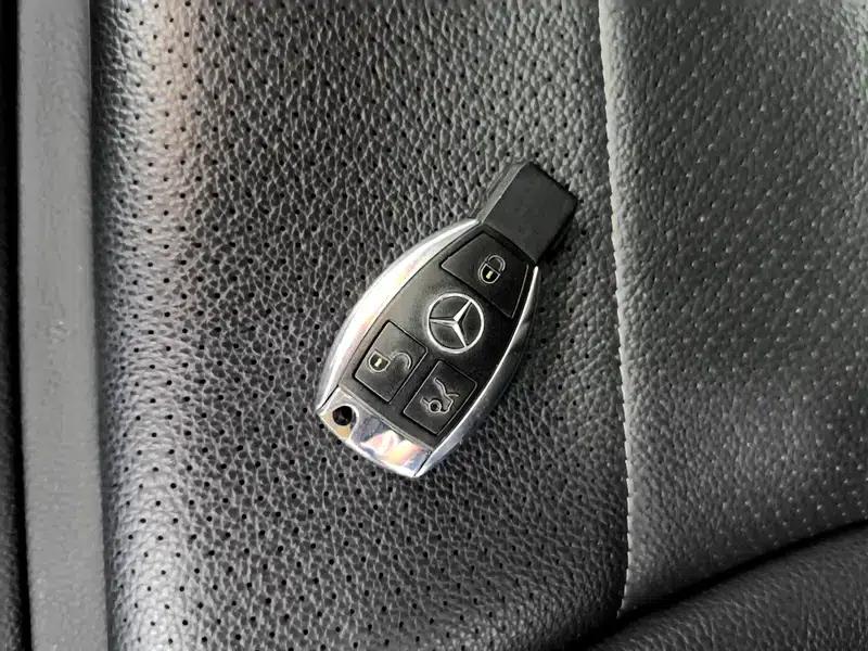 2016 Mercedes-Benz C-Class C 200 L Sport — миниатюра 11