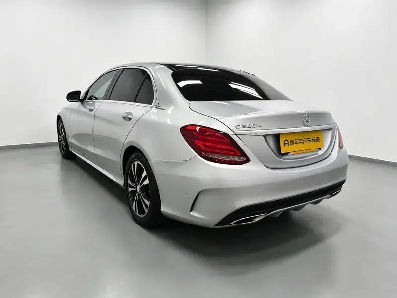 2016 Mercedes-Benz C-Class C 200 L Sport — миниатюра 5