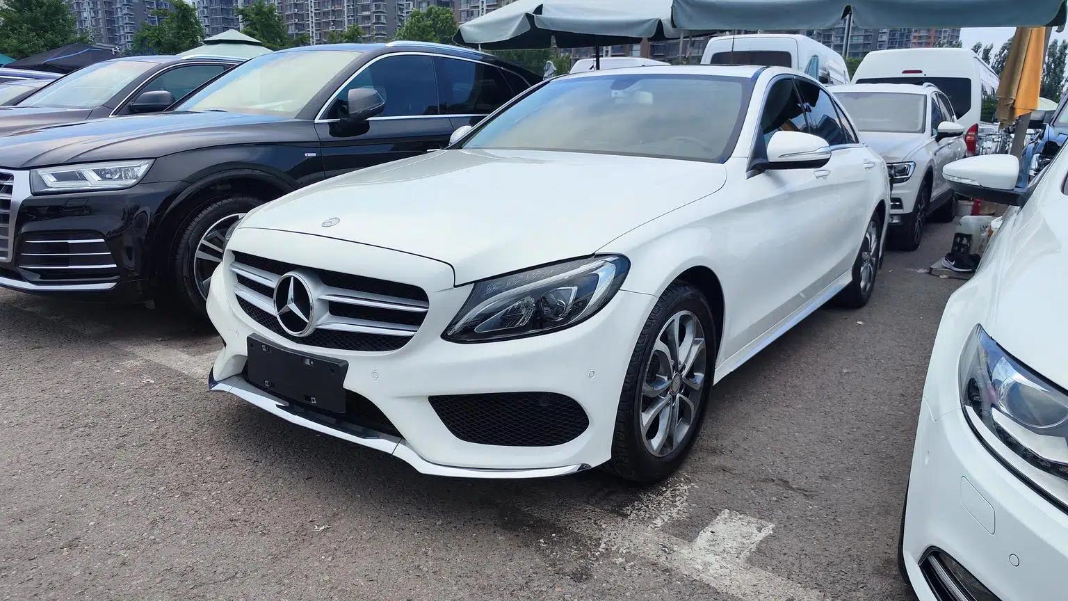 2015 Mercedes-Benz C-Class C 180 L Sport — миниатюра 1