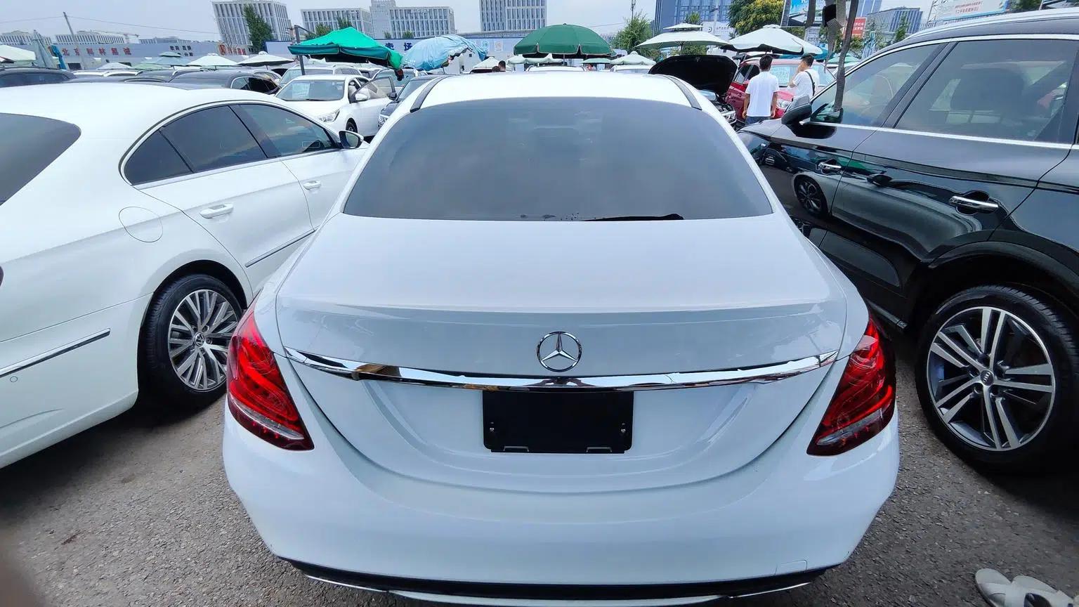 2015 Mercedes-Benz C-Class C 180 L Sport — миниатюра 15