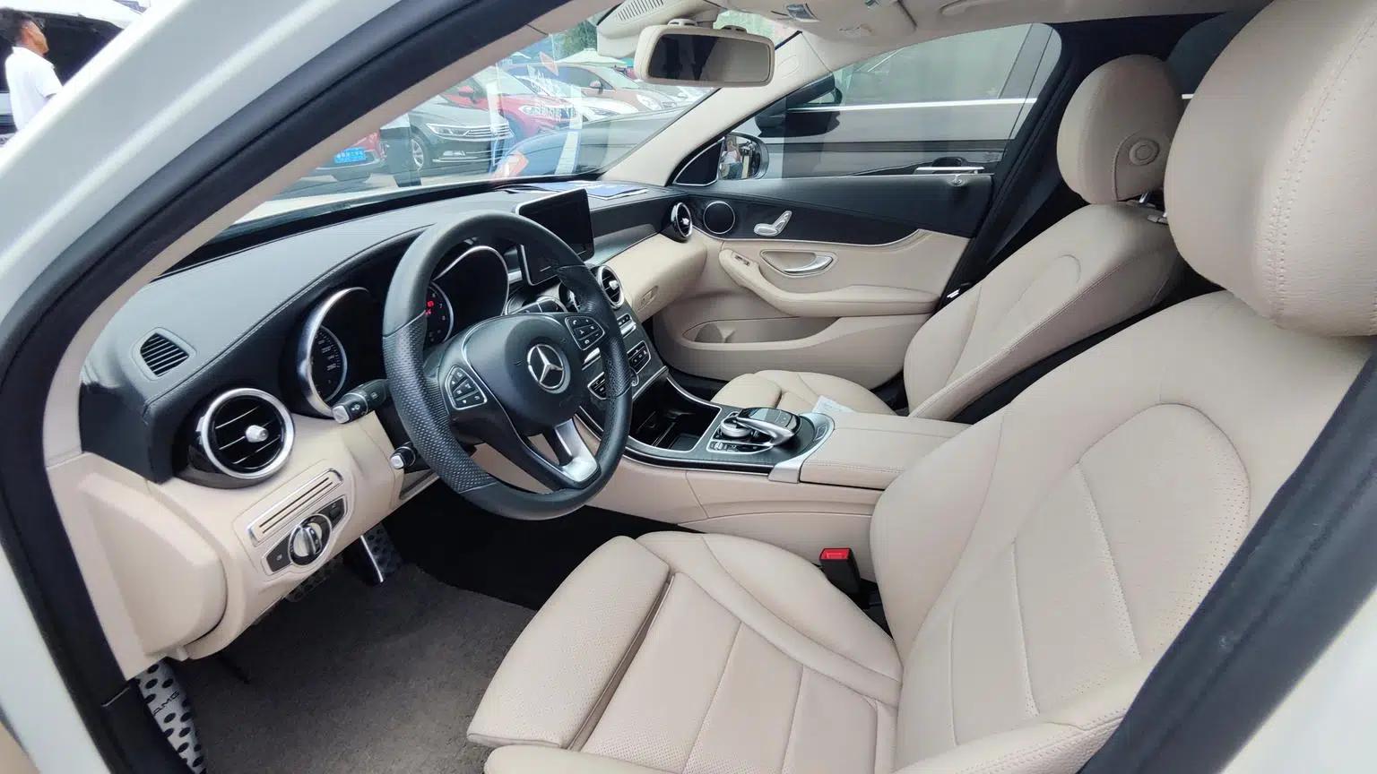 2015 Mercedes-Benz C-Class C 180 L Sport — миниатюра 6