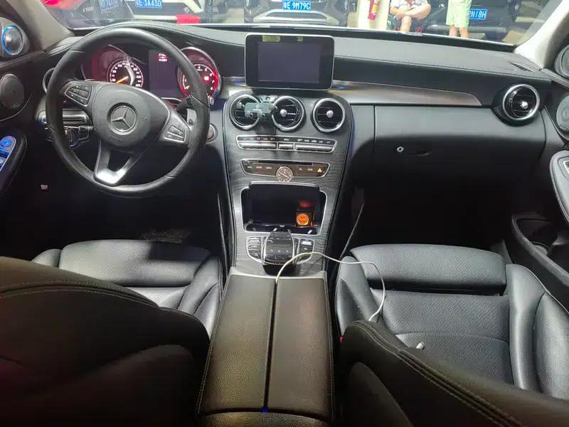 2018 Mercedes-Benz C-Class C 200 L Sport Edition — миниатюра 8