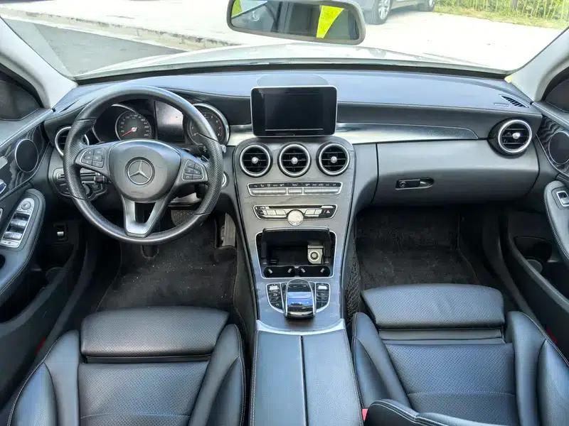 2015 Mercedes-Benz C-Class C 200 L Sport — миниатюра 7
