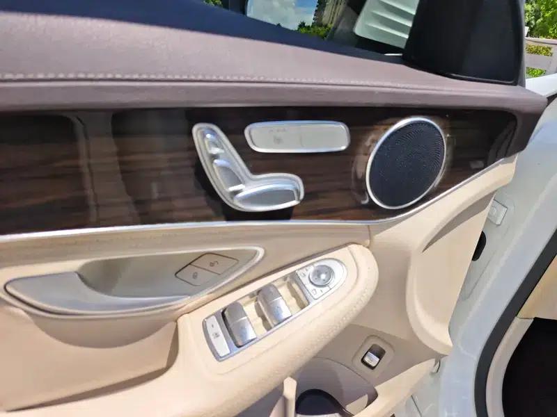 2015 Mercedes-Benz C-Class C 200 L — миниатюра 13