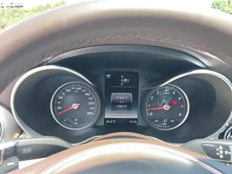 2015 Mercedes-Benz C-Class C 200 L — миниатюра 10