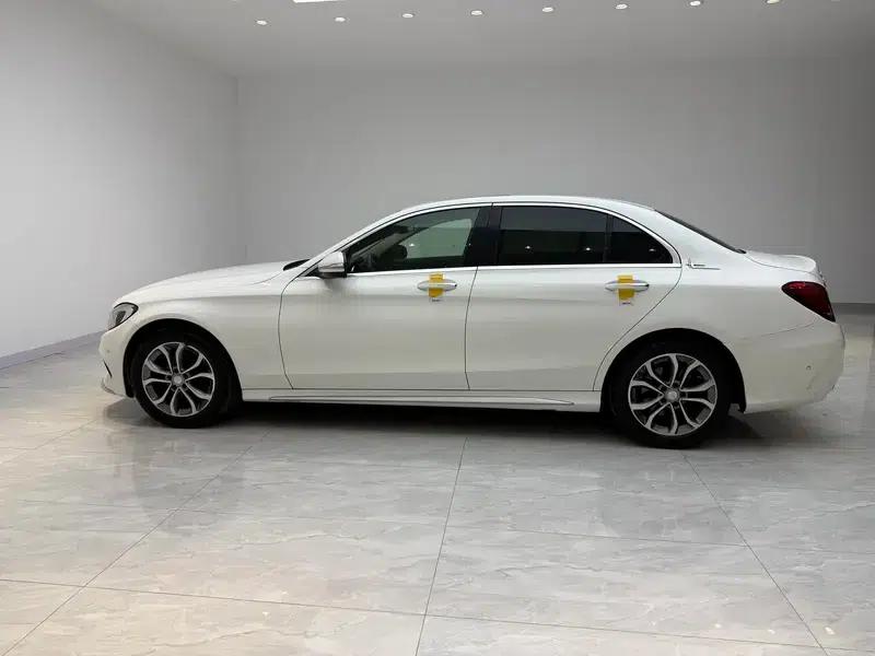 2015 Mercedes-Benz C-Class Facelift C 180 L Sport — миниатюра 4
