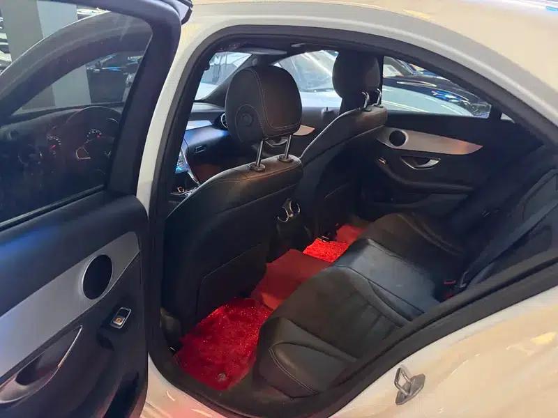 2016 Mercedes-Benz C-Class C 200 Sport Edition — миниатюра 12