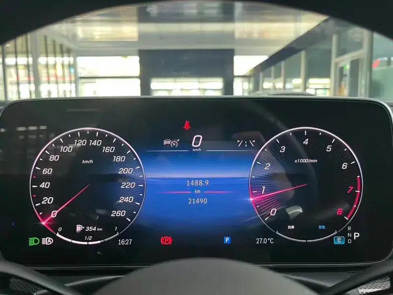 2024 Mercedes-Benz C-Class C 260 L Sport Edition — миниатюра 11