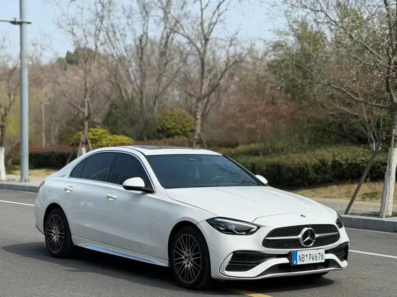 2024 Mercedes-Benz C-Class C 200 L Sport Edition — миниатюра 3