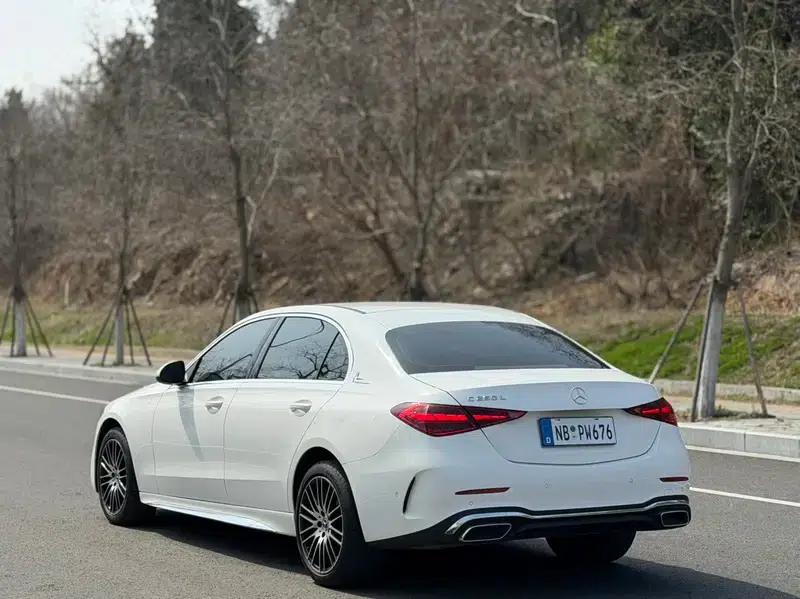 2024 Mercedes-Benz C-Class C 200 L Sport Edition — миниатюра 4