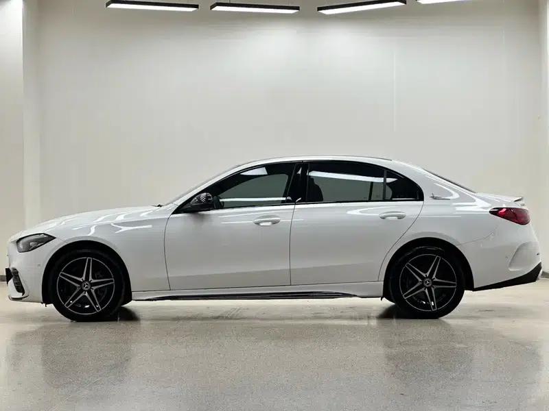 2024 Mercedes-Benz C-Class Facelift C 260 L Sport Night Edition — миниатюра 4