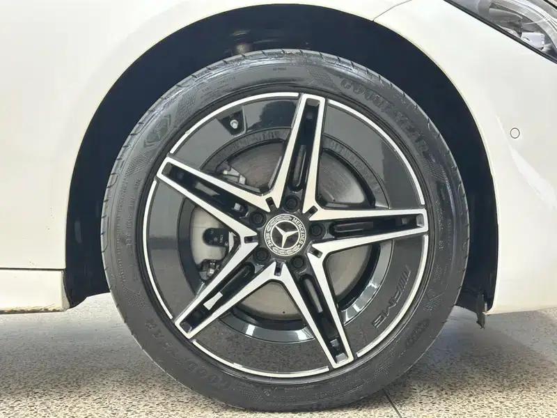 2024 Mercedes-Benz C-Class Facelift C 260 L Sport Night Edition — миниатюра 8