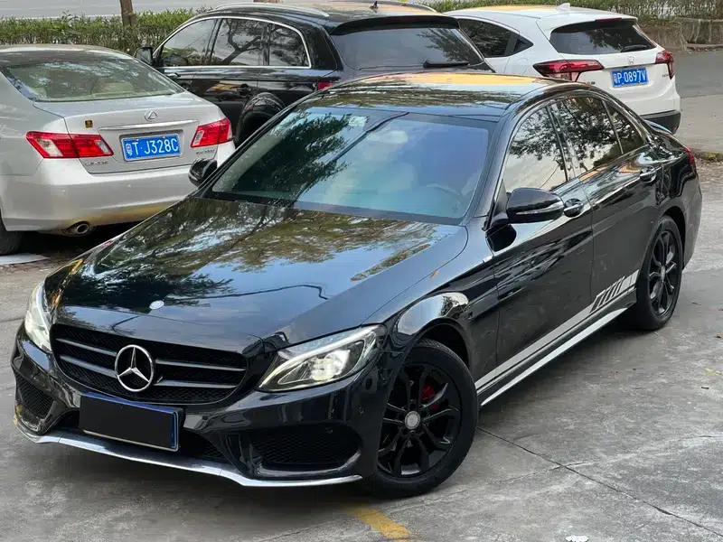 2015 Mercedes-Benz C-Class C 200 L Sport — миниатюра 1