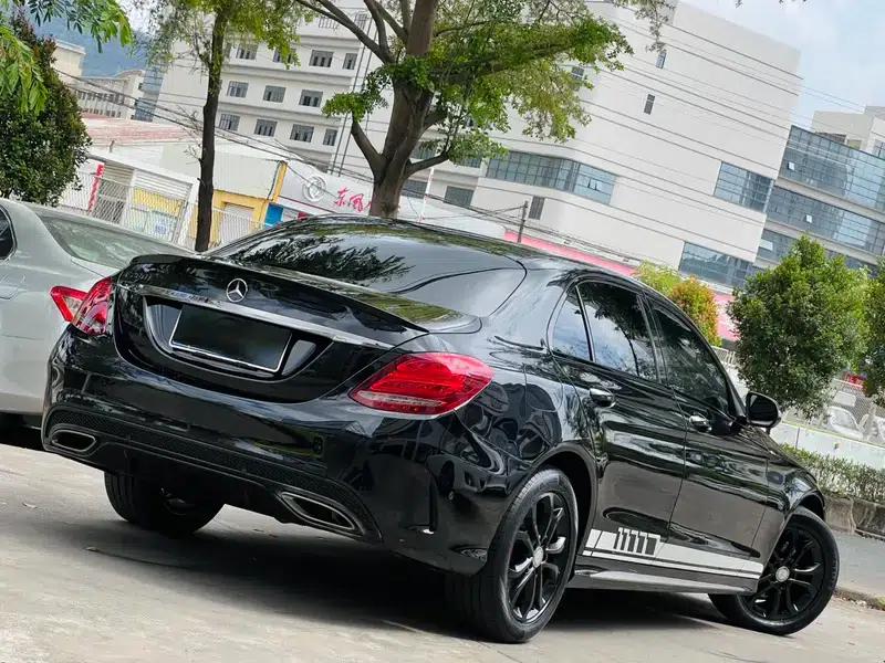 2015 Mercedes-Benz C-Class C 200 L Sport — миниатюра 12