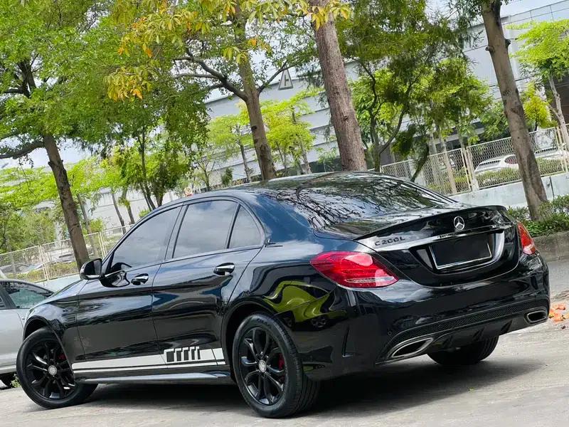 2015 Mercedes-Benz C-Class C 200 L Sport — миниатюра 15