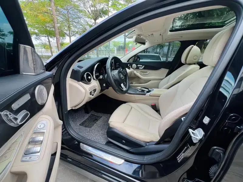 2015 Mercedes-Benz C-Class C 200 L Sport — миниатюра 18