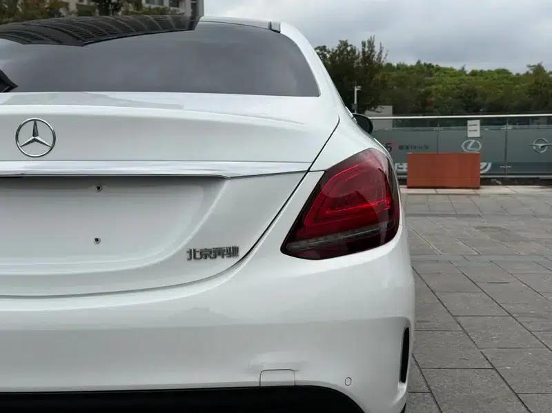 2021 Mercedes-Benz C-Class C 260 L Sport Edition — миниатюра 19