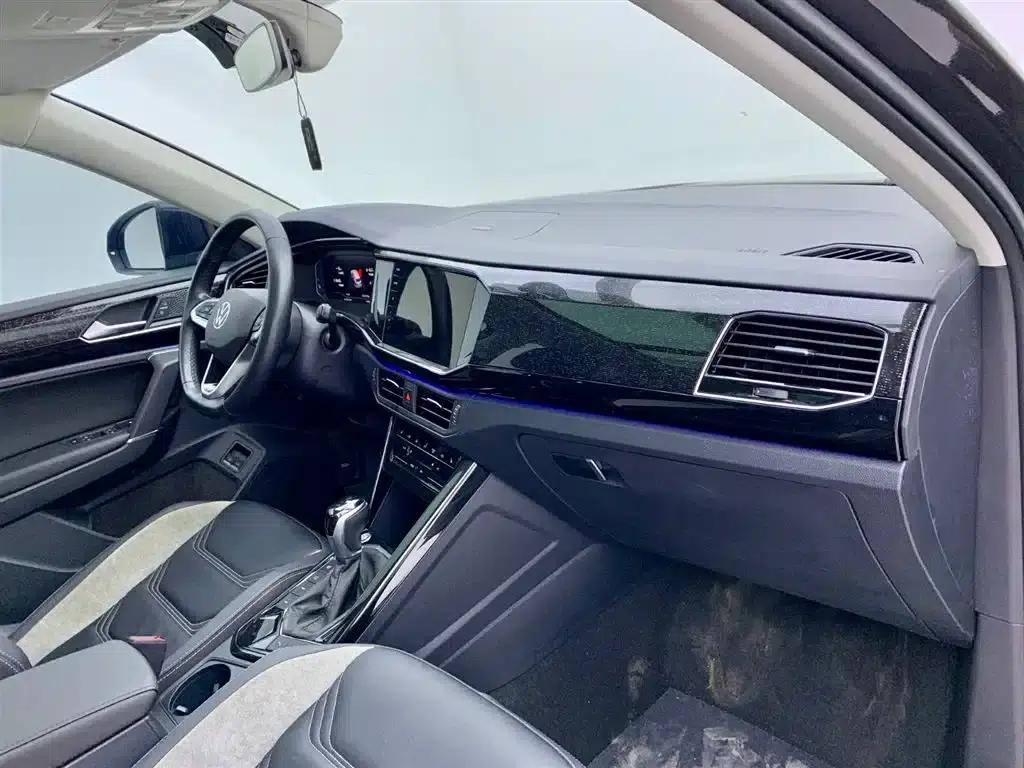 Tayron GTE 2022 1.4T Luxury Edition — миниатюра 18