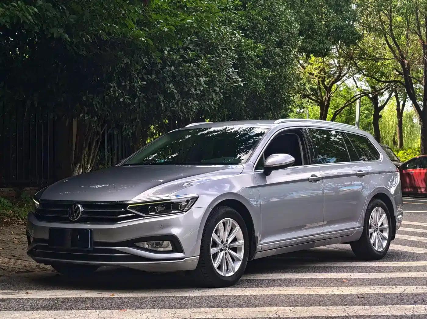 Passat Variant 2021 2.0T Comfortline — миниатюра 1