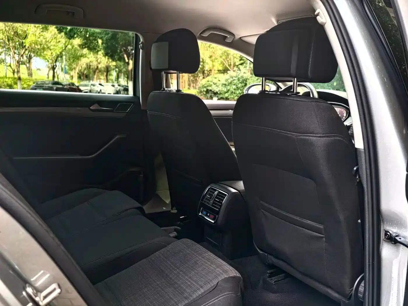 Passat Variant 2021 2.0T Comfortline — миниатюра 10