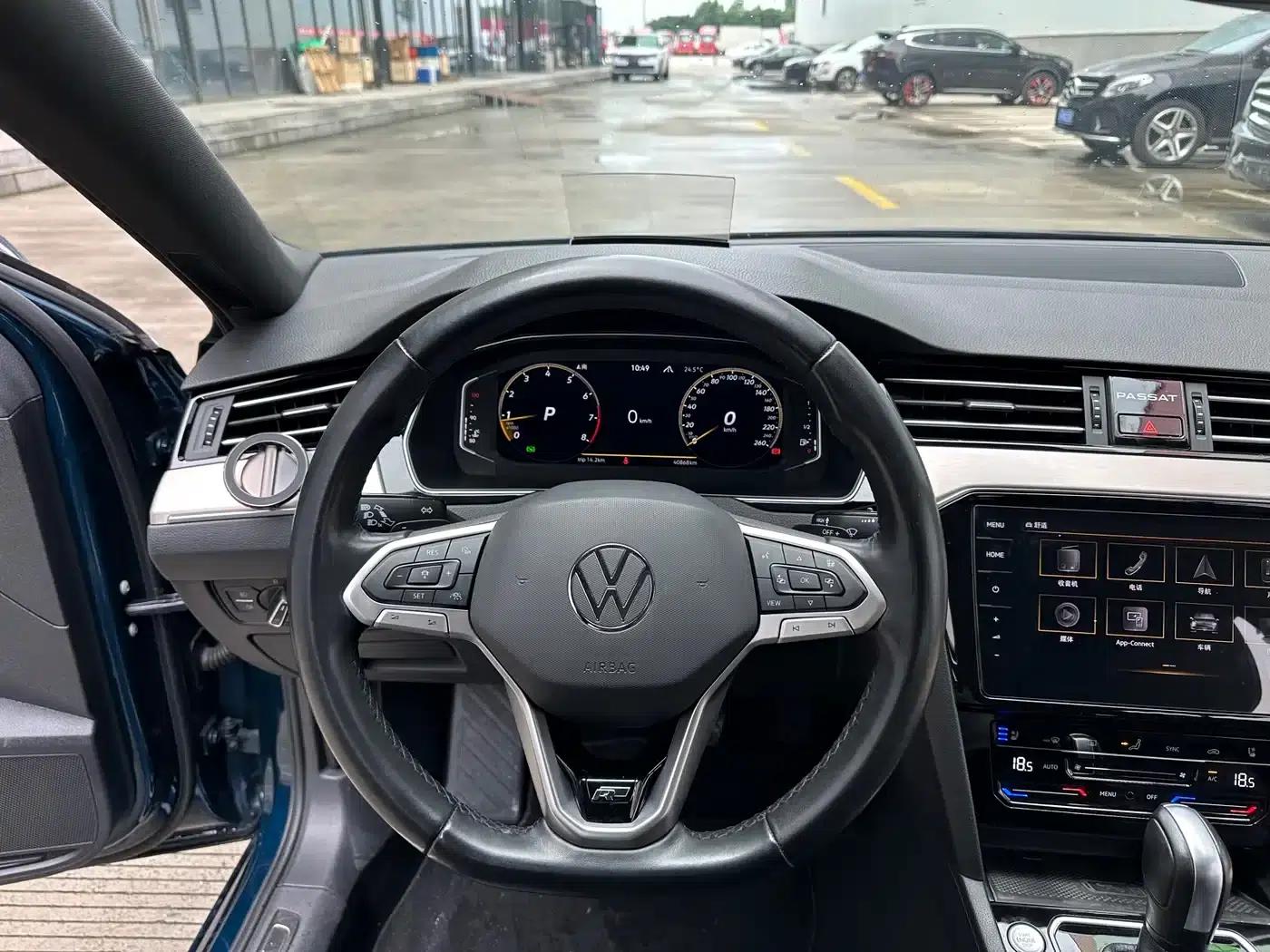 Passat Variant 2021 2.0T Long Range Edition — миниатюра 11