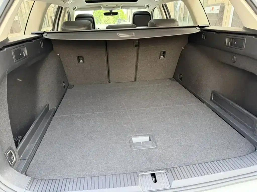 Passat Variant 2018 380TSI 2WD Comfortline — миниатюра 17