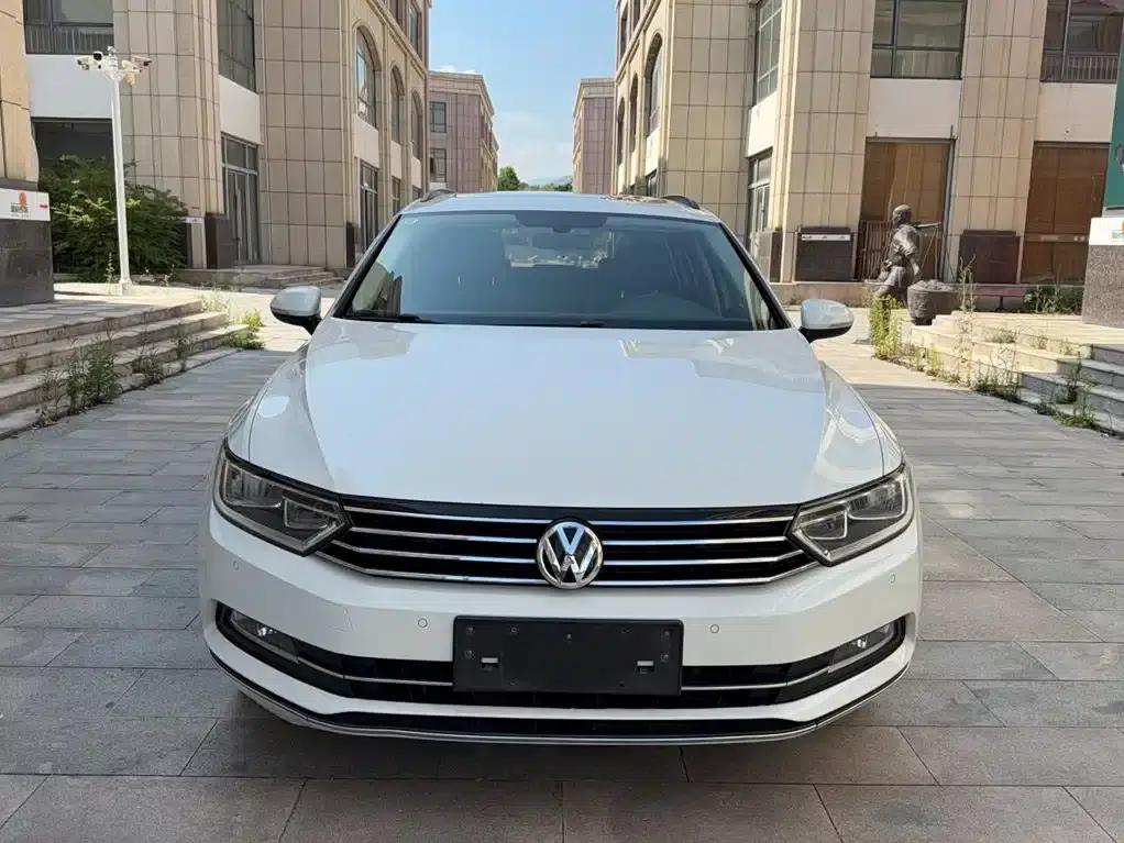 Passat Variant 2018 380TSI 2WD Comfortline — миниатюра 7