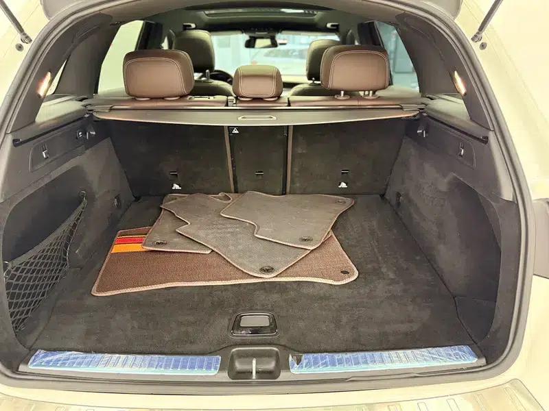 2018 Mercedes-Benz GLC 260 4MATIC Dynamic — миниатюра 19