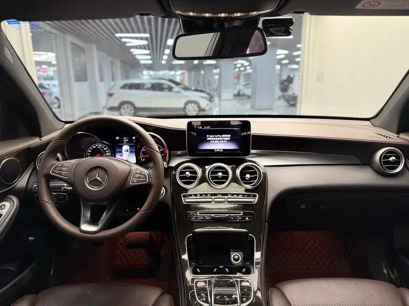 2018 Mercedes-Benz GLC Facelift: GLC 260 4MATIC Luxury — миниатюра 12