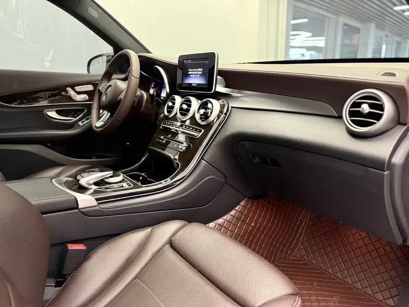2018 Mercedes-Benz GLC Facelift: GLC 260 4MATIC Luxury — миниатюра 15