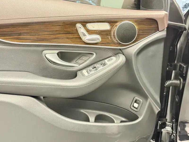 2018 Mercedes-Benz GLC Facelift: GLC 260 4MATIC Luxury — миниатюра 10