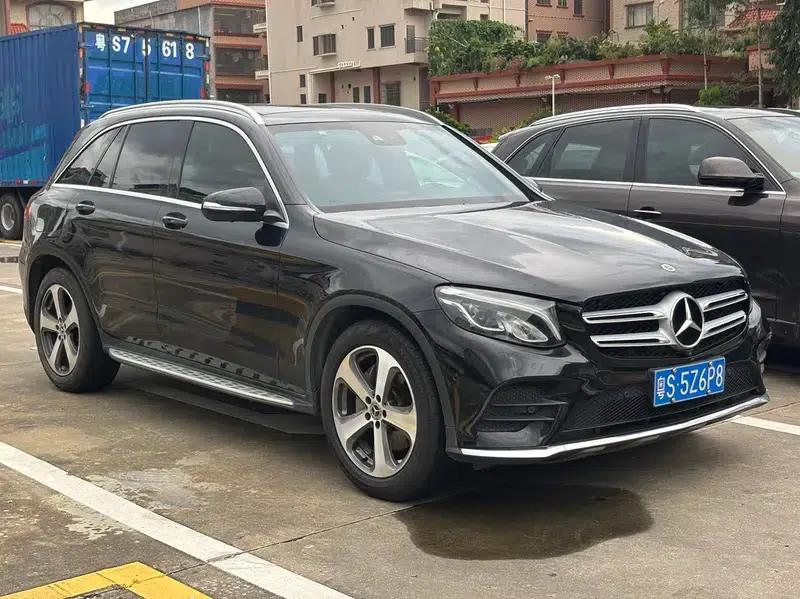 2017 Mercedes-Benz GLC 260 4MATIC Luxury — миниатюра 3