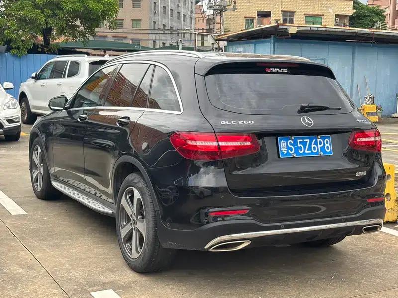 2017 Mercedes-Benz GLC 260 4MATIC Luxury — миниатюра 4