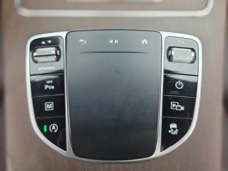 2022 Mercedes-Benz GLC Facelift: GLC 300 L 4MATIC Luxury — миниатюра 9