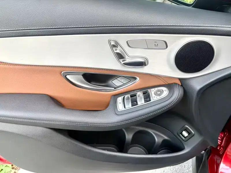 2020 Mercedes-Benz GLC Facelift: GLC 260 L 4MATIC Dynamic — миниатюра 17